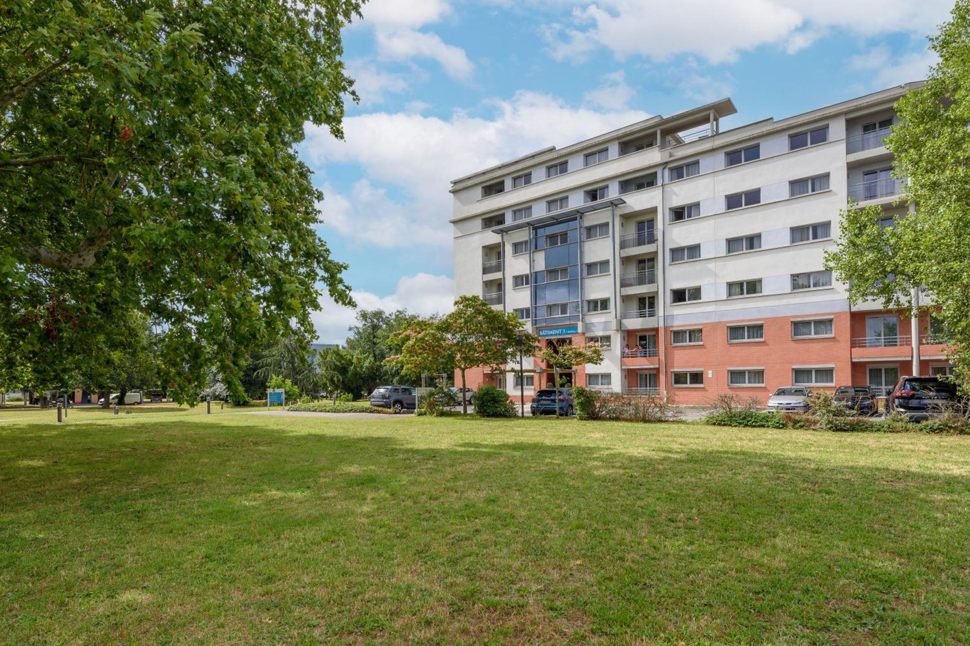 Zenitude Hôtel-Résidences Le Parc de l'Escale Toulouse Exterior foto